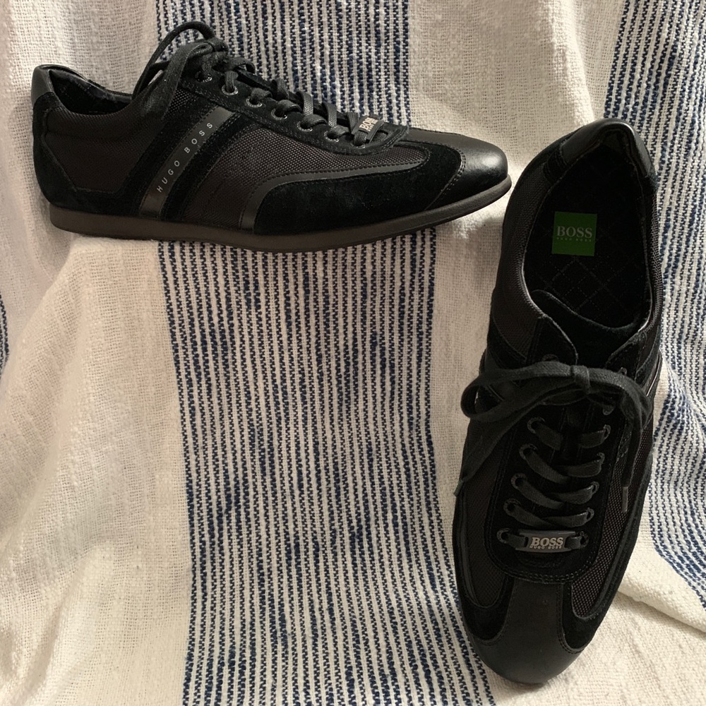 Hugo Boss green shoes, black, size 45 euro